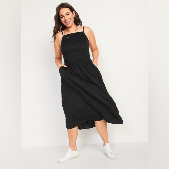NWT! Black Sleeveless Square-Neck Fit & Flare Midi Cami Dress - Small Tall 💛 - Picture 1 of 5